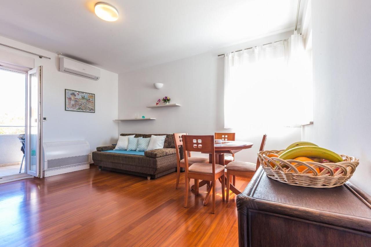 Adriano 2Br Apartment With Terrace Zadar Eksteriør bilde